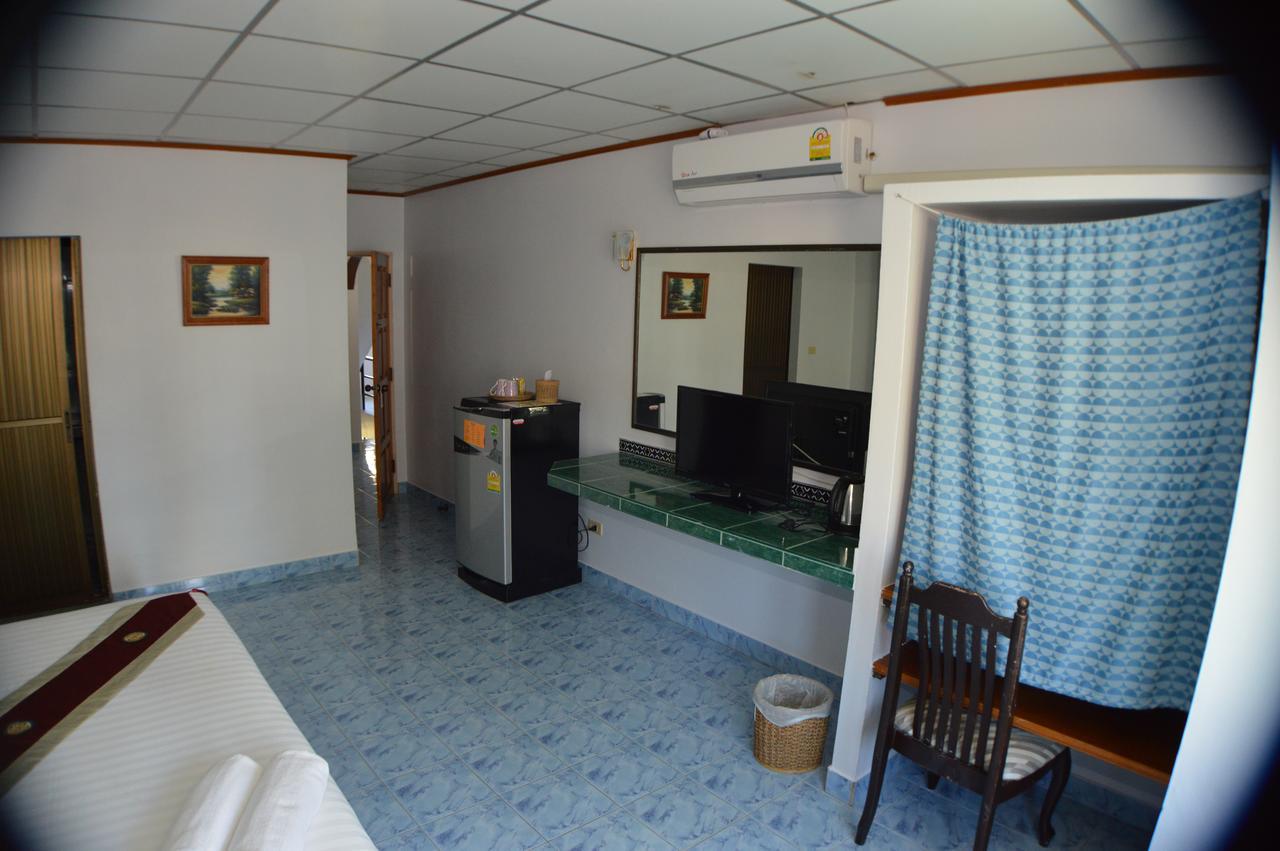 Seabreeze Inn Karon エクステリア 写真